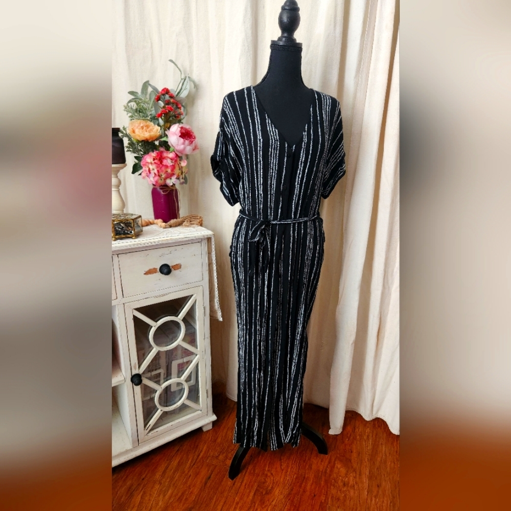 Staccato Button Up Ankle Length Belted Dress Black and White Size Medium